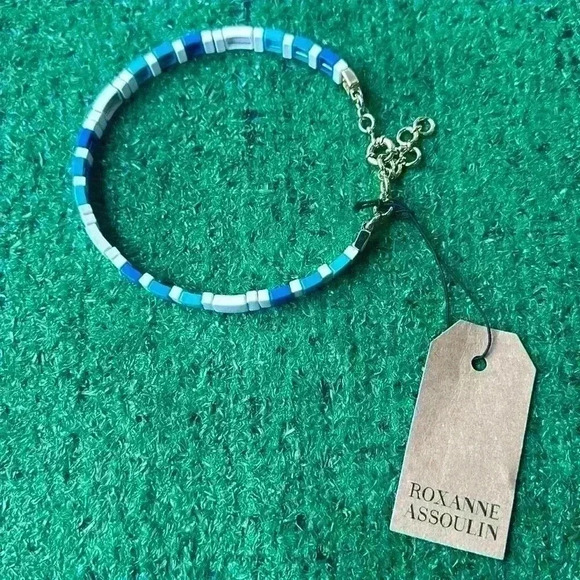 Roxanne Assoulin - Picture 1 of 4